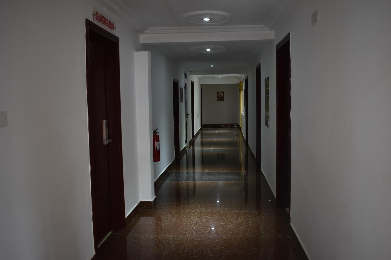 Cascade Hotel Lapaz Extérieur photo