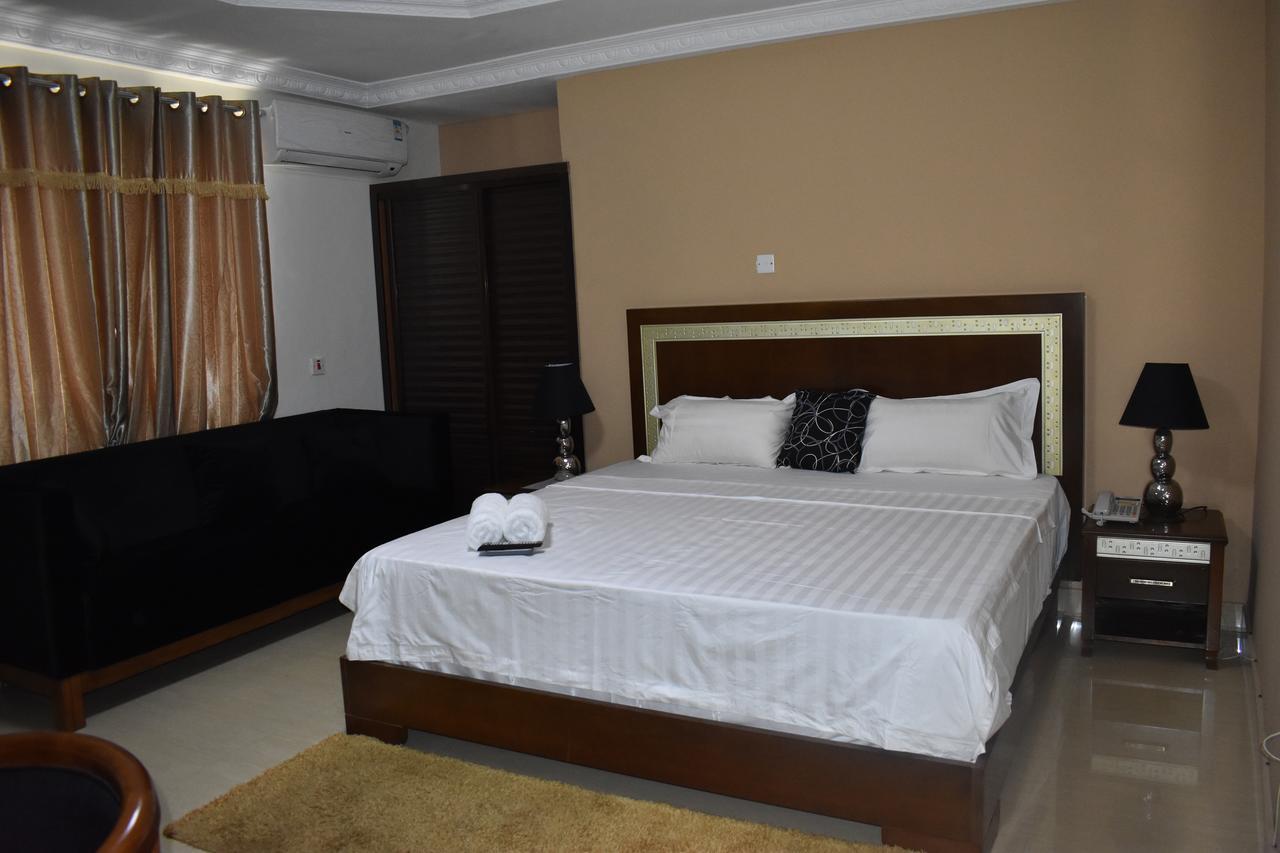 Cascade Hotel Lapaz Extérieur photo